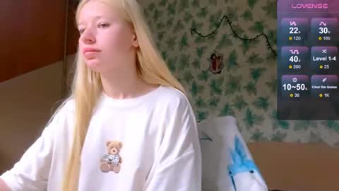 Snapshot of barbie_angel_ chatting on April 2026 08:28:02 PM Barbie online show from April 2026 08:28:02 PM