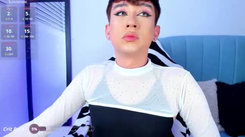 Snapshot of barbie_boy_ chatting on February 2026 07:07:01 AM I work from home this is my room 3 online show from February 2026 07:07:01 AM