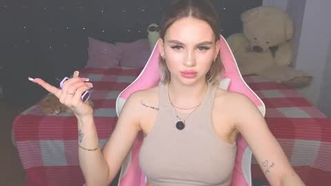 Eva online show from May 2026 07:32:02 PM