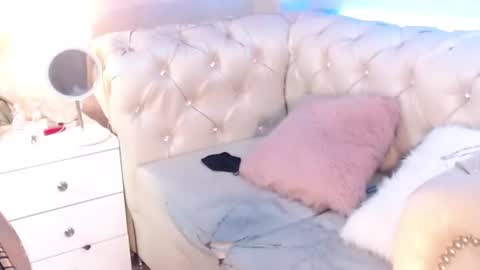 Snapshot of barbiefox_ chatting on July 2026 11:44:02 PM barbiefox_ online show from July 2026 11:44:02 PM