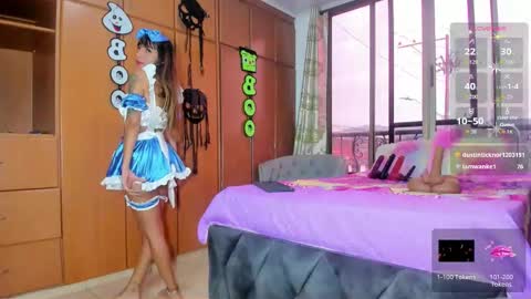 Barbiefoxx online show from October 2025 08:27:02 PM