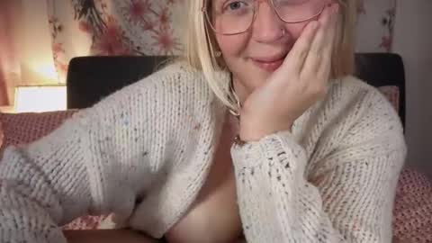 barbiegirl966 online show from September 2025 08:53:02 PM