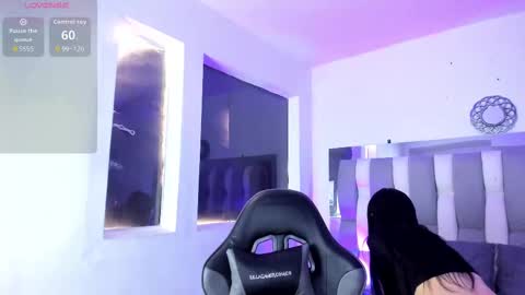 Barbie... online show from October 2025 12:38:01 PM