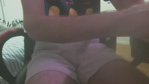 Snapshot of baronminuit69 chatting on March 2026 08:32:02 AM baronminuit69 online show from March 2026 08:32:02 AM