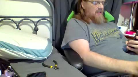 barrett4200 online show from March 2026 06:36:01 PM