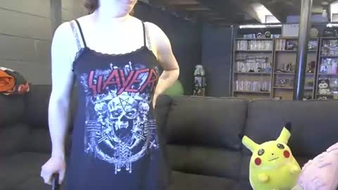Snapshot of basementbangers3 chatting on July 2026 05:28:01 PM GummiWorm online show from July 2026 05:28:01 PM