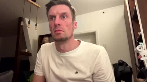 basst23 online show from February 2025 11:33:02 PM