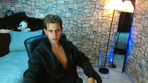 Bastian online show from April 2026 08:42:02 PM