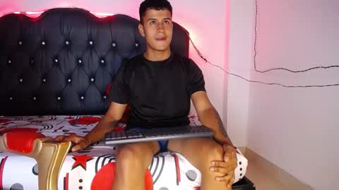Bastian online show from October 2025 02:44:01 AM