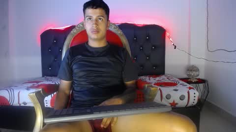 Bastian online show from October 2025 04:48:01 AM