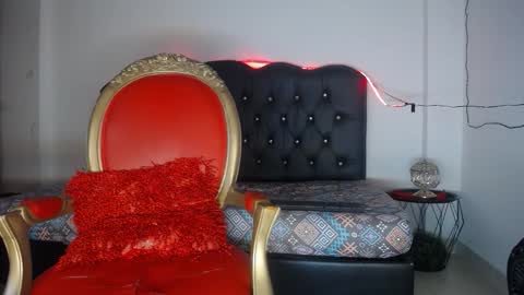Bastian online show from October 2025 04:13:01 AM