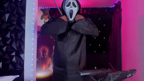 Snapshot of bastian_ruiz chatting on October 2025 05:08:01 AM bastian online show from October 2025 05:08:01 AM