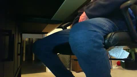 BateBro13 online show from March 2026 02:31:02 PM