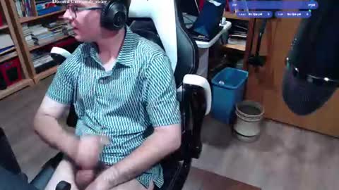 Snapshot of baterricky chatting on July 2026 01:58:02 PM Ricky online show from July 2026 01:58:02 PM