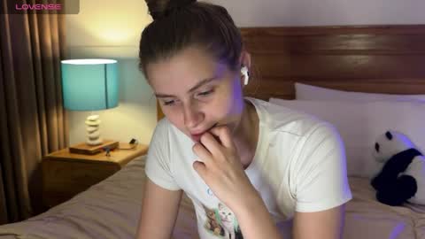 Snapshot of batewithkate chatting on June 2026 12:45:02 AM Katrin online show from June 2026 12:45:02 AM