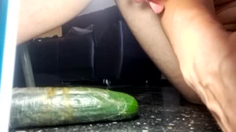 batruki37 online show from December 2024 07:34:01 PM