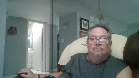 Single Grandpa in Florida. Love to C2C and have Fun Privately online show from September 2025 04:34:02 PM