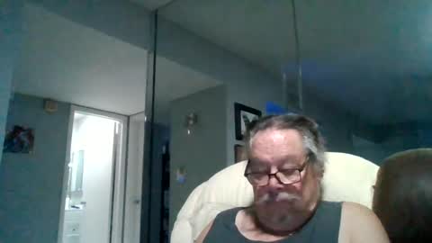 Single Grandpa in Florida. Love to C2C and have Fun Privately online show from June 2026 02:04:02 PM