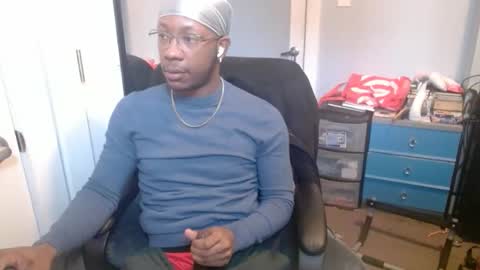 Snapshot of bbc_elrey chatting on February 2026 06:15:02 PM Racks online show from February 2026 06:15:02 PM