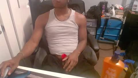 Snapshot of bbc_elrey chatting on March 2026 01:02:02 AM Racks online show from March 2026 01:02:02 AM