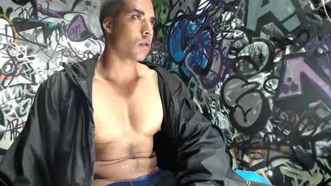 Justin online show from February 2025 11:58:02 PM