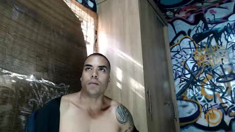 Justin online show from September 2025 08:10:02 PM