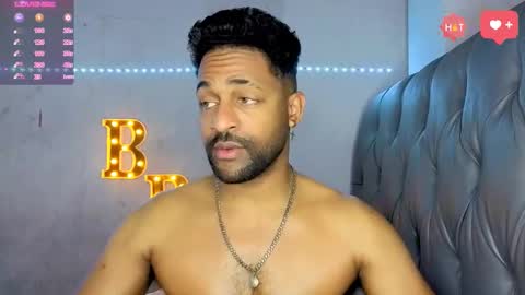 john online show from December 2025 03:14:02 AM