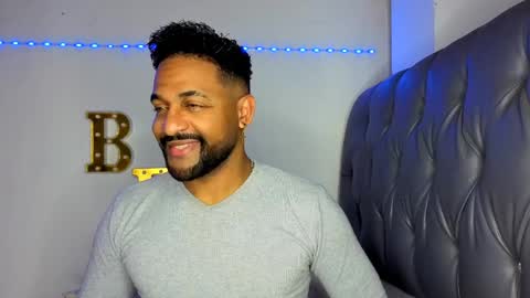 john online show from April 2026 04:08:02 AM