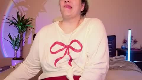 Snapshot of bbw_goddes chatting on February 2026 09:57:01 PM Love online show from February 2026 09:57:01 PM