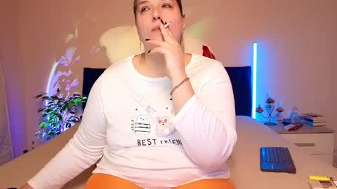 Love online show from April 2026 12:39:01 PM