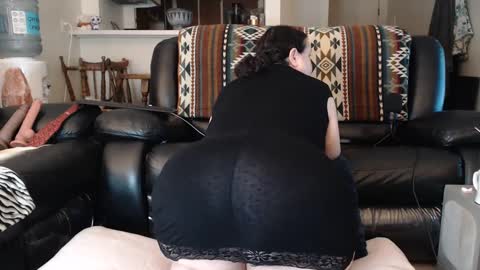 Snapshot of bbwmilfforcamfun chatting on January 2025 03:29:01 PM Julie online show from January 2025 03:29:01 PM
