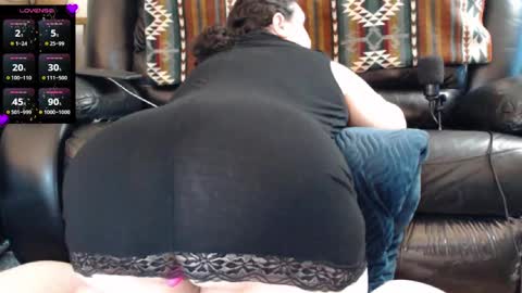 Snapshot of bbwmilfforcamfun chatting on January 2025 02:00:01 PM Julie online show from January 2025 02:00:01 PM