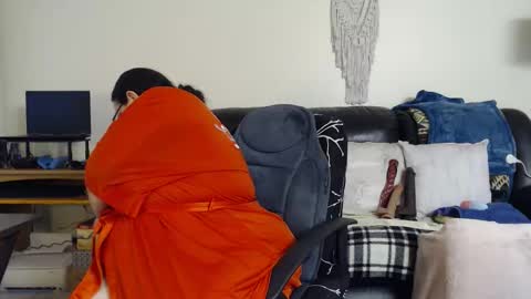 Julie online show from January 2026 05:40:01 PM