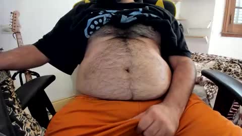 DOM bear online show from April 2026 07:18:02 PM