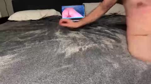 Snapshot of beard_papa chatting on November 2025 05:13:02 AM beard_papa online show from November 2025 05:13:02 AM