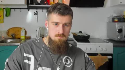 Zeus online show from January 2025 09:18:02 PM