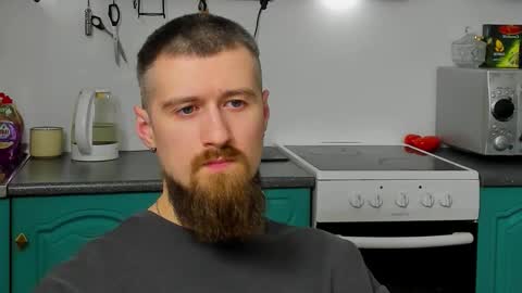 Snapshot of bearded_legend chatting on February 2026 10:55:01 PM Zeus online show from February 2026 10:55:01 PM