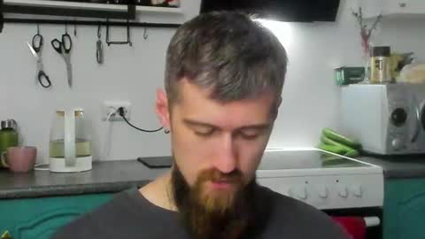 Snapshot of bearded_legend chatting on August 2026 10:56:01 PM Zeus online show from August 2026 10:56:01 PM