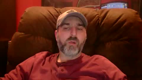 Snapshot of beardedambition chatting on April 2026 10:44:02 PM beardedambition online show from April 2026 10:44:02 PM