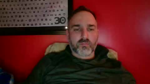 Snapshot of beardedambition chatting on May 2026 12:52:01 AM beardedambition online show from May 2026 12:52:01 AM