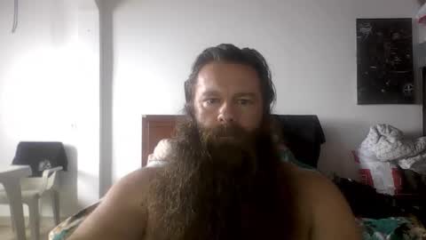 beardeddonkey88 online show from October 2025 06:06:02 PM