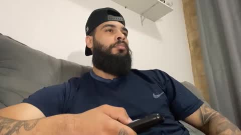 Min online show from October 2025 07:54:02 AM