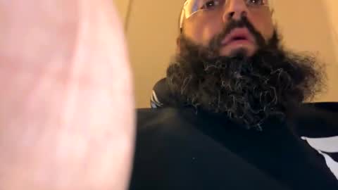 beard online show from January 2025 10:01:01 AM