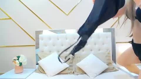 BeatriceAddams online show from July 2026 09:27:01 PM