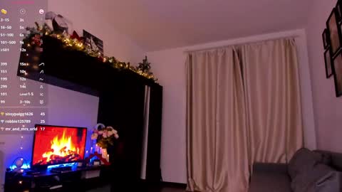 Snapshot of beatricefawne chatting on January 2025 06:05:01 AM Bzzz Bea online show from January 2025 06:05:01 AM