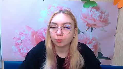 BeatriceFlyy online show from September 2025 11:26:01 AM