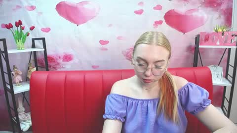 BeatriceFlyy online show from July 2026 12:45:01 PM