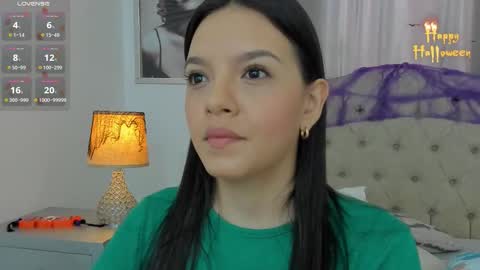 Ariana Reyes online show from October 2025 12:39:02 PM