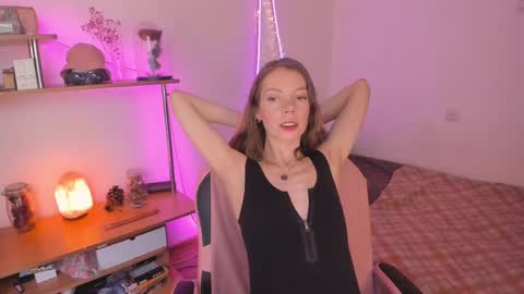 Snapshot of beautyeliise chatting on February 2025 09:09:01 AM Eliise online show from February 2025 09:09:01 AM