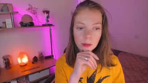 Snapshot of beautyeliise chatting on February 2025 02:43:02 PM Eliise online show from February 2025 02:43:02 PM